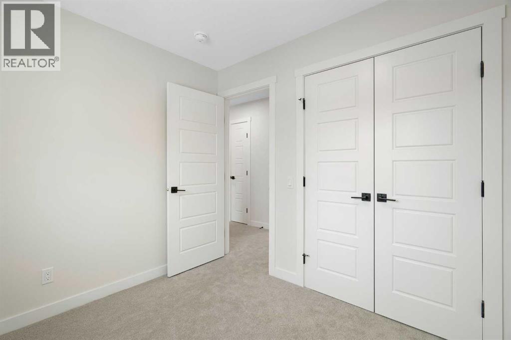 24 Hawkwood Crescent NW, Calgary, Alberta  T3G 1X5 - Photo 29 - A2295538