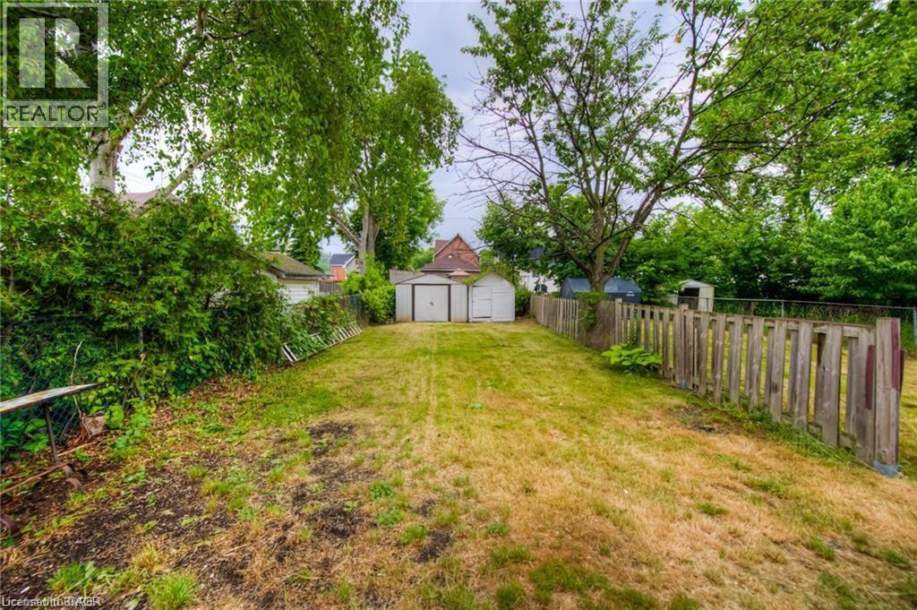 10 Bruce Street, Brantford, Ontario  N3R 1E2 - Photo 12 - 40816912