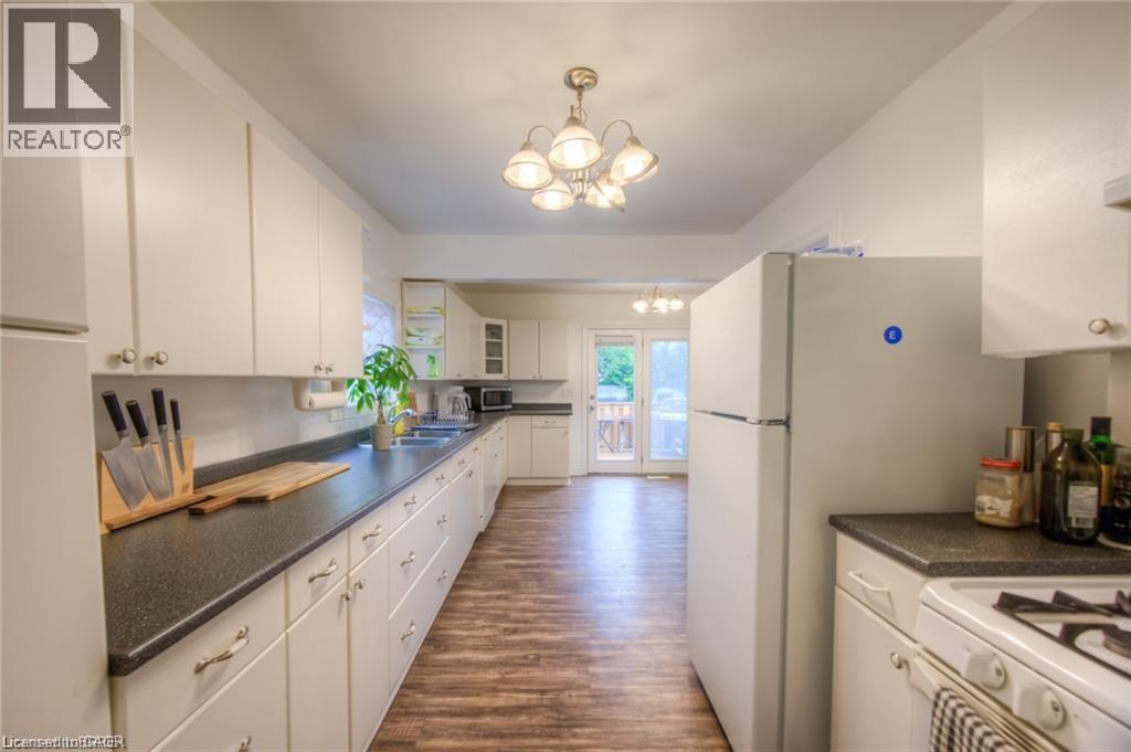 10 Bruce Street, Brantford, Ontario  N3R 1E2 - Photo 46 - 40816912