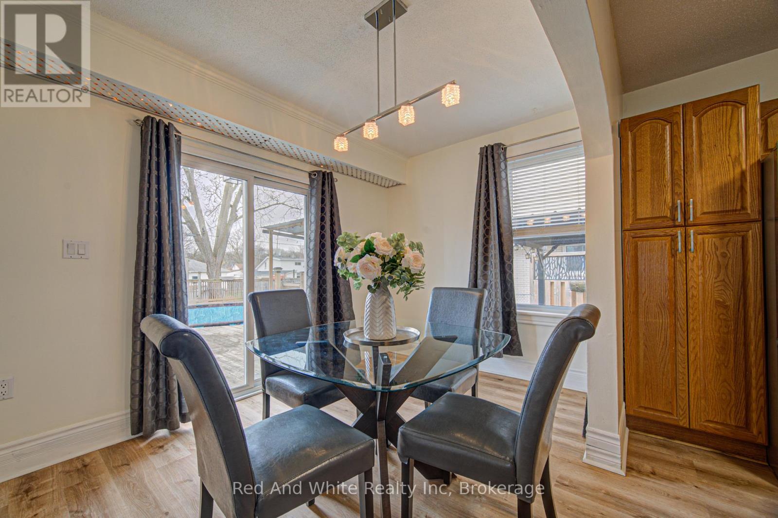 18 Kay Street, Cambridge, Ontario  N1S 2T6 - Photo 20 - X12954924