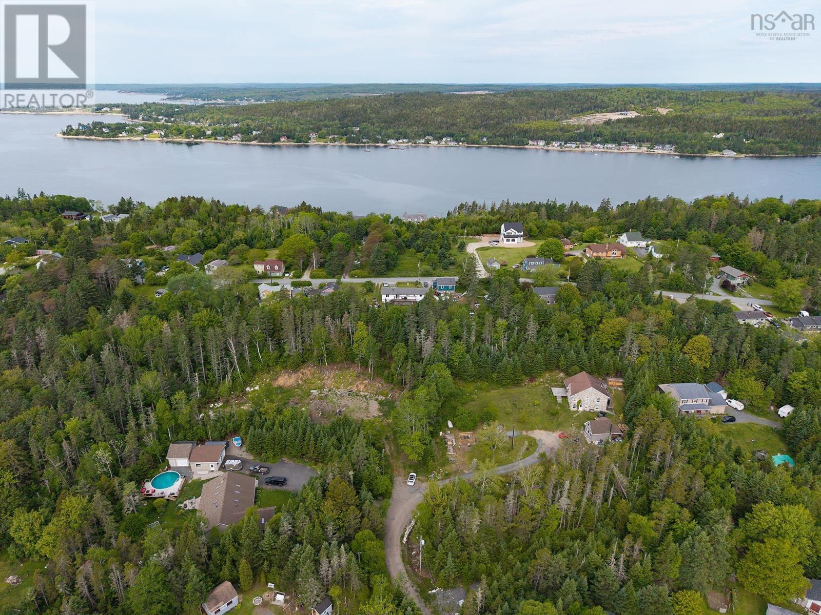 10 Spruce Lane, Boutiliers Point, Nova Scotia  B3Z 4G8 - Photo 21 - 202606214