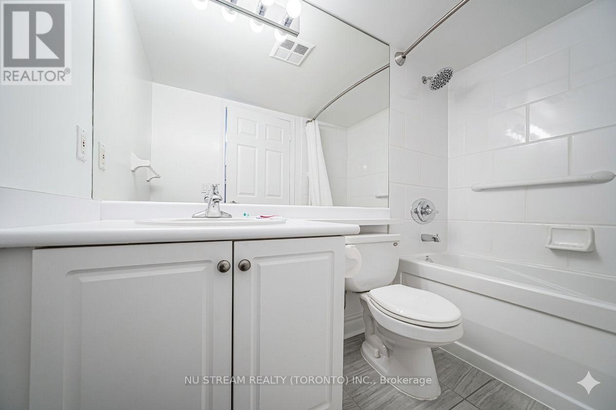 408 - 481 Rosewell Avenue, Toronto, Ontario  M4R 2J1 - Photo 14 - C12948918