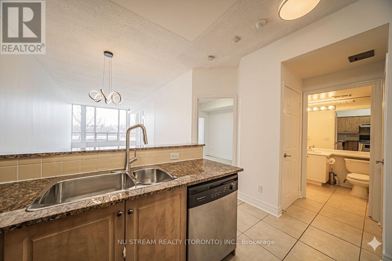 408 - 481 Rosewell Avenue, Toronto, Ontario  M4R 2J1 - Photo 9 - C12948918