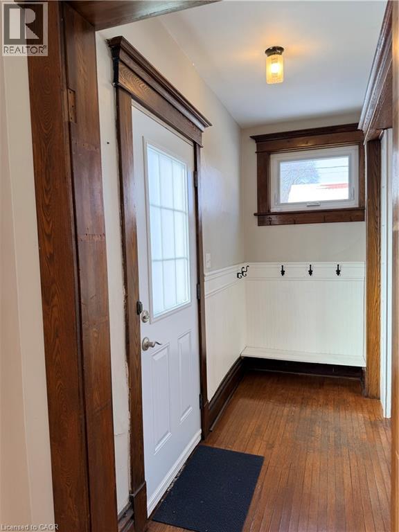 907 Vine Street, Cambridge, Ontario  N3H 2Z7 - Photo 4 - 40815993