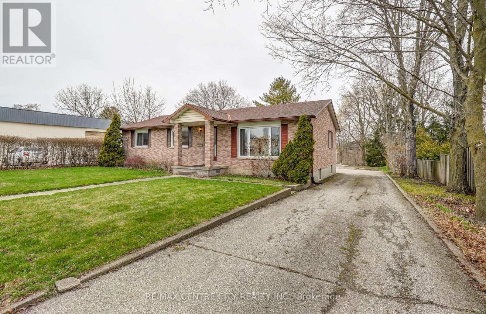 365 Talbot Street E, Aylmer, Ontario  N5H 1J1 - Photo 4 - X12954934