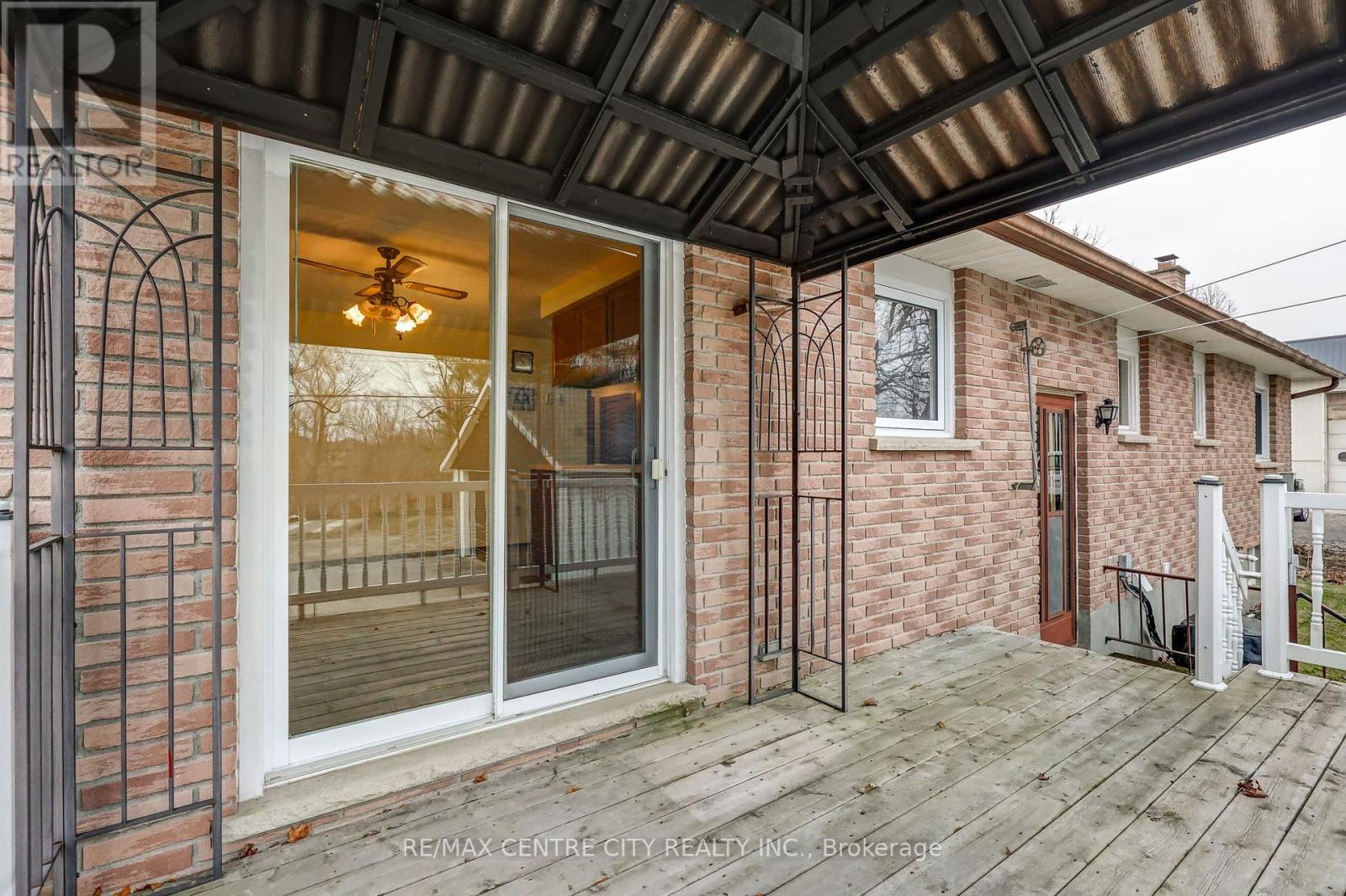 365 Talbot Street E, Aylmer, Ontario  N5H 1J1 - Photo 6 - X12954934