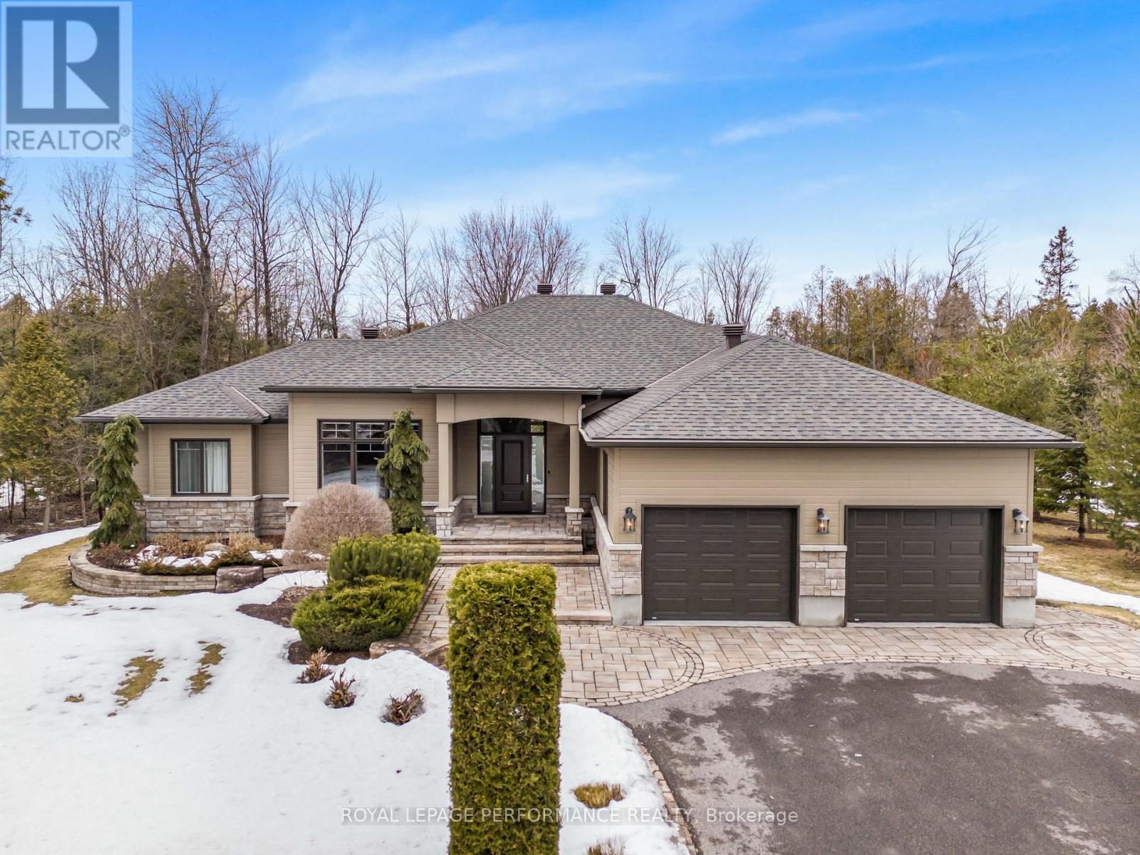 26 JACQUOT STREET N, Champlain, Ontario