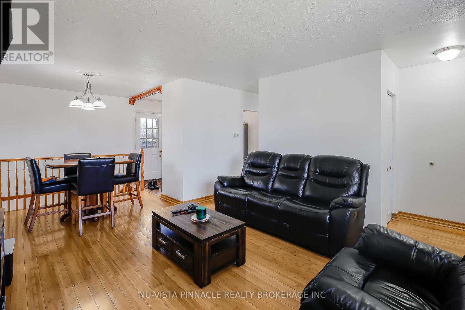 1911 Crystal Crescent, London East, Ontario  N5V 1H5 - Photo 7 - X12950594