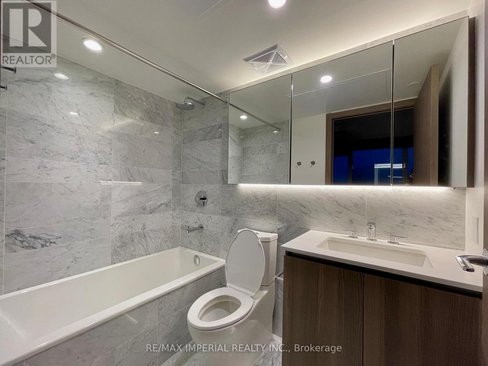 1211 - 19 Bathurst Street, Toronto, Ontario  M6A 2E1 - Photo 8 - C12954896