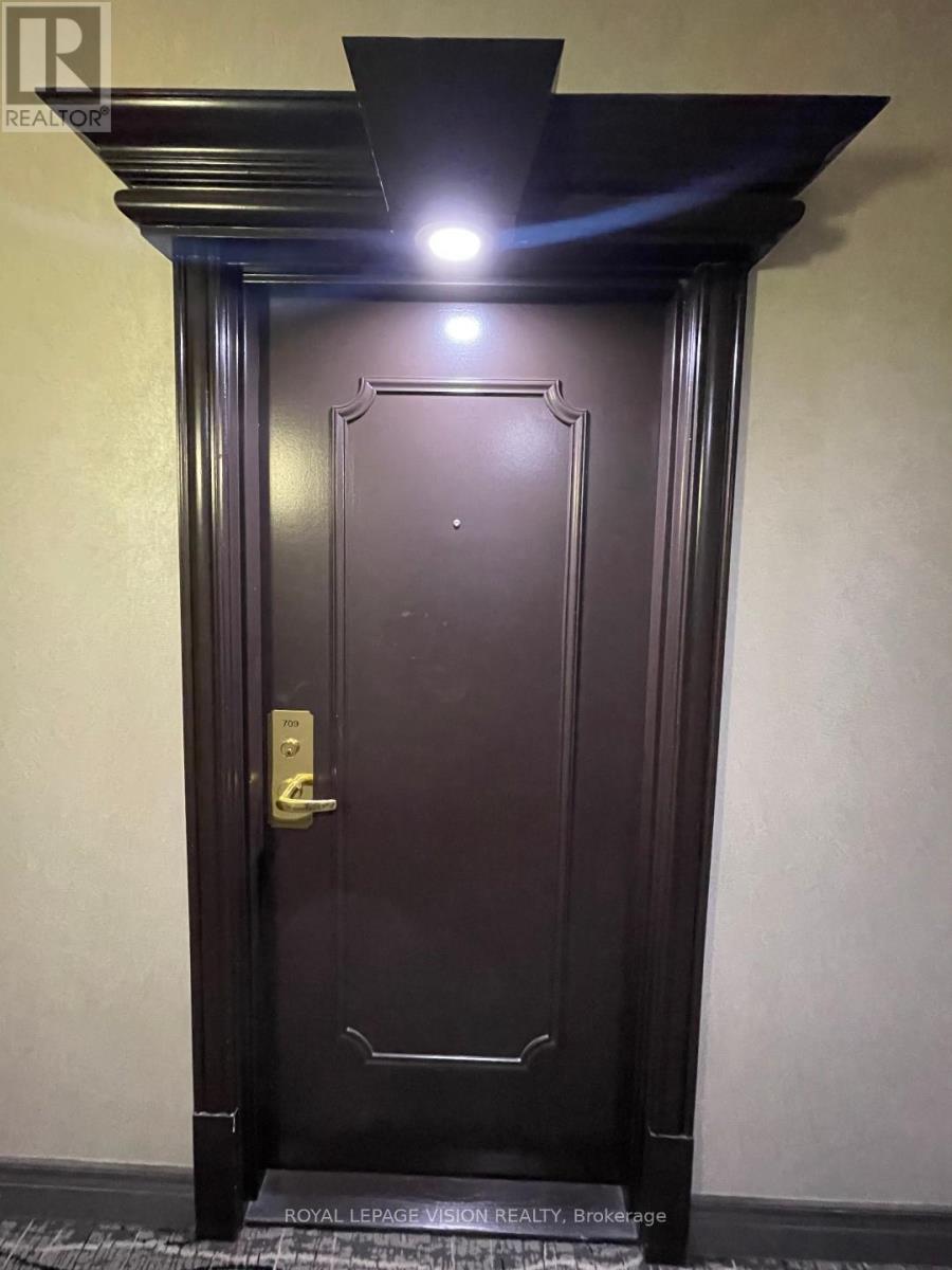 709 - 889 Bay Street, Toronto, Ontario  M5S 3K5 - Photo 11 - C12954902