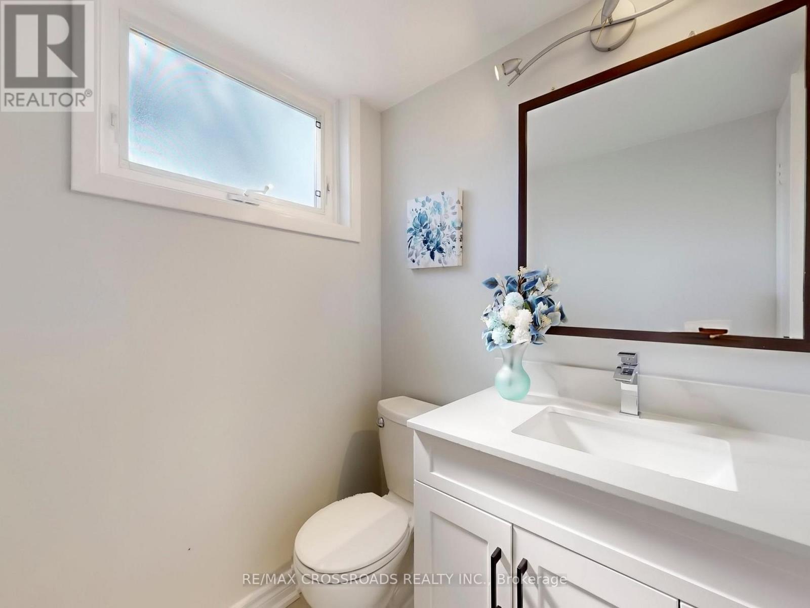 17 Ferbane Place, Toronto, Ontario  M2J 1Y7 - Photo 18 - C12954908