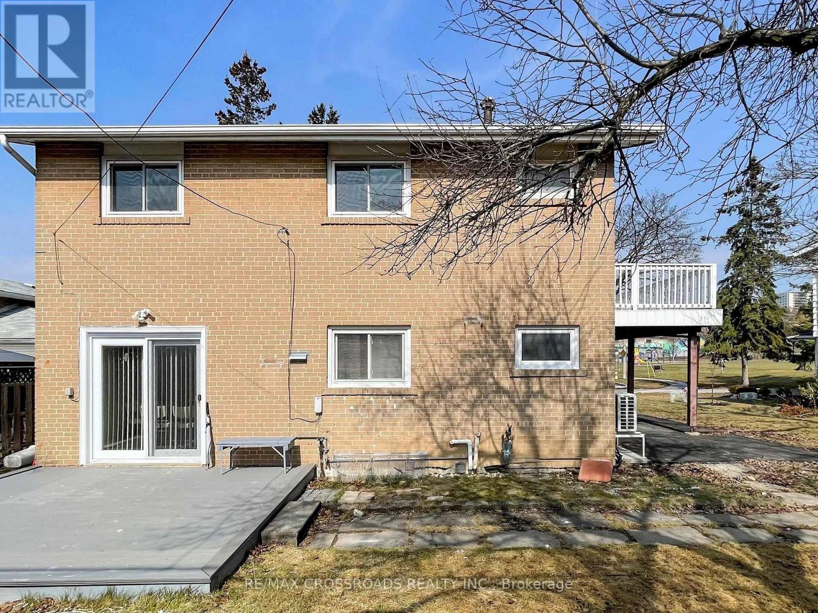 17 Ferbane Place, Toronto, Ontario  M2J 1Y7 - Photo 27 - C12954908