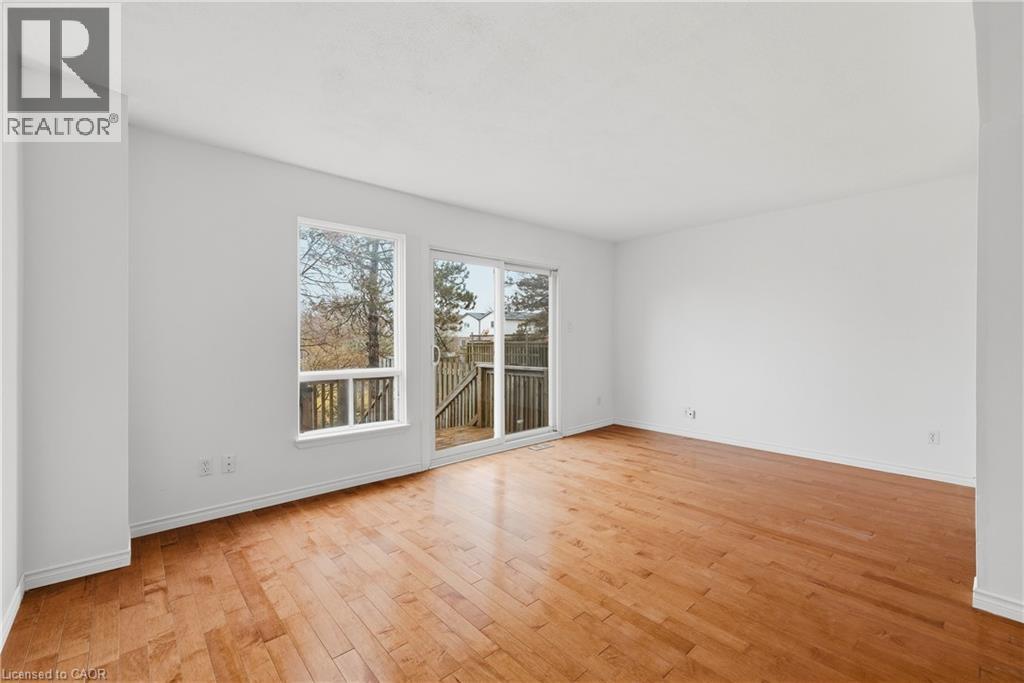 55 Dovercliffe Road Road, Guelph, Ontario  N1G 2Z6 - Photo 9 - 40817030