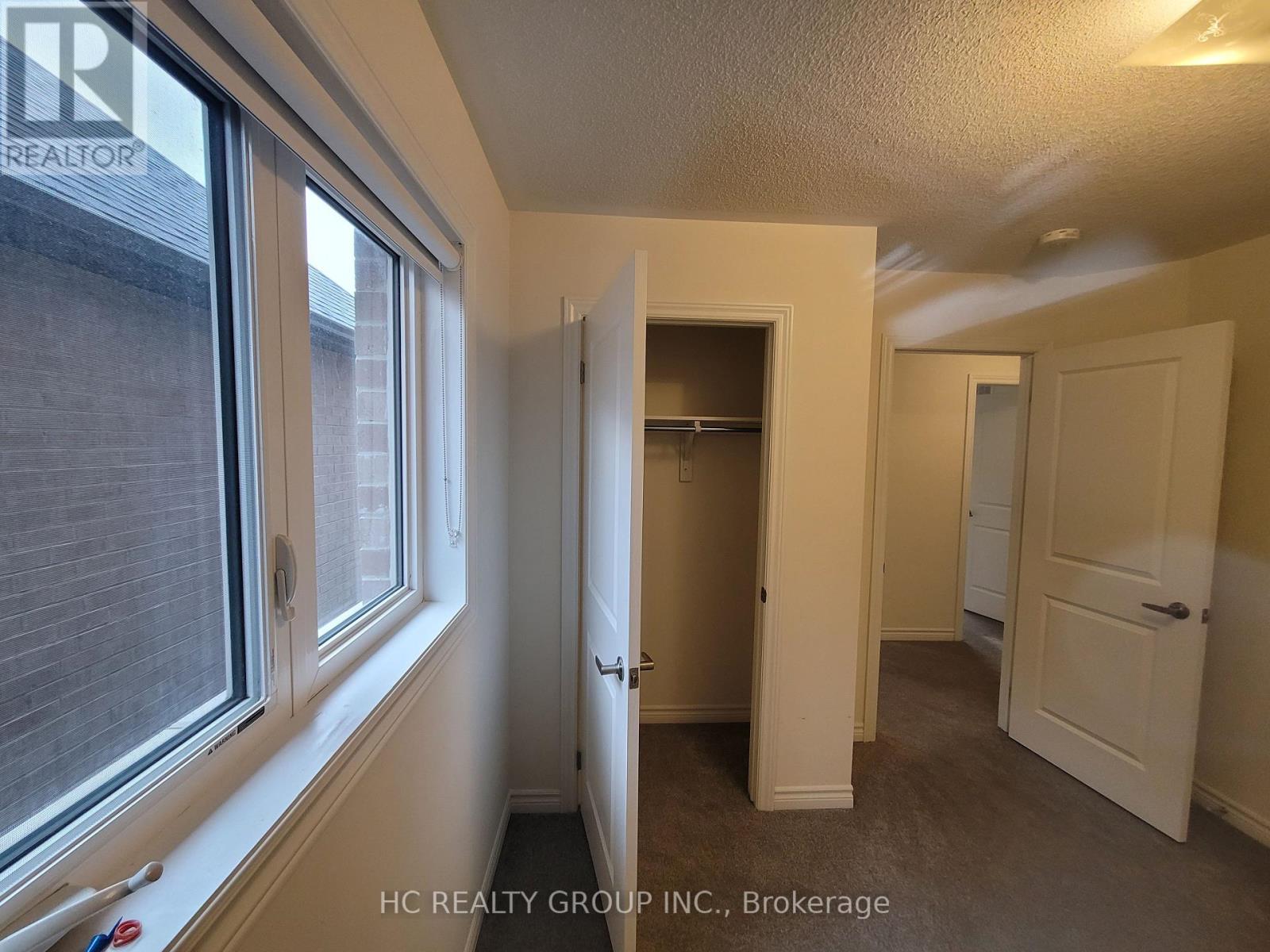 1135 Azalea Avenue, Pickering, Ontario  L1X 0M5 - Photo 16 - E12954898