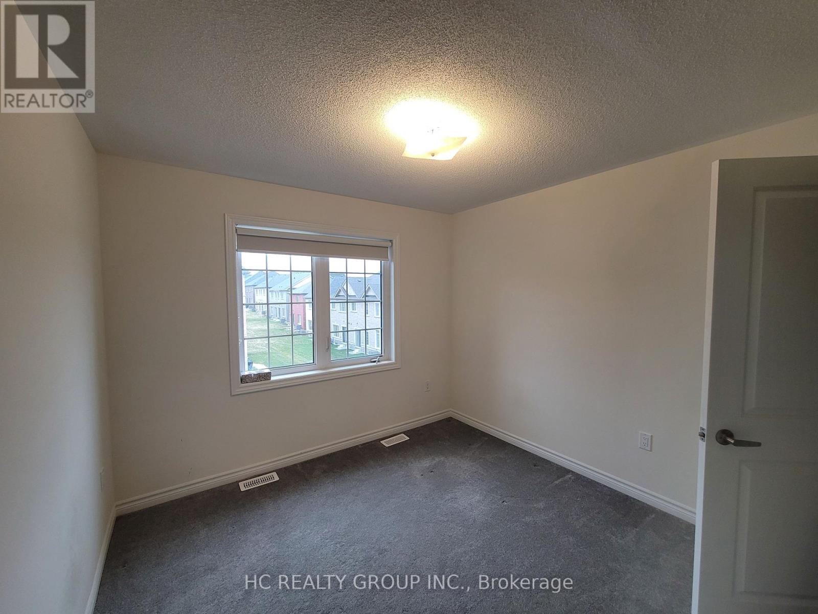 1135 Azalea Avenue, Pickering, Ontario  L1X 0M5 - Photo 17 - E12954898