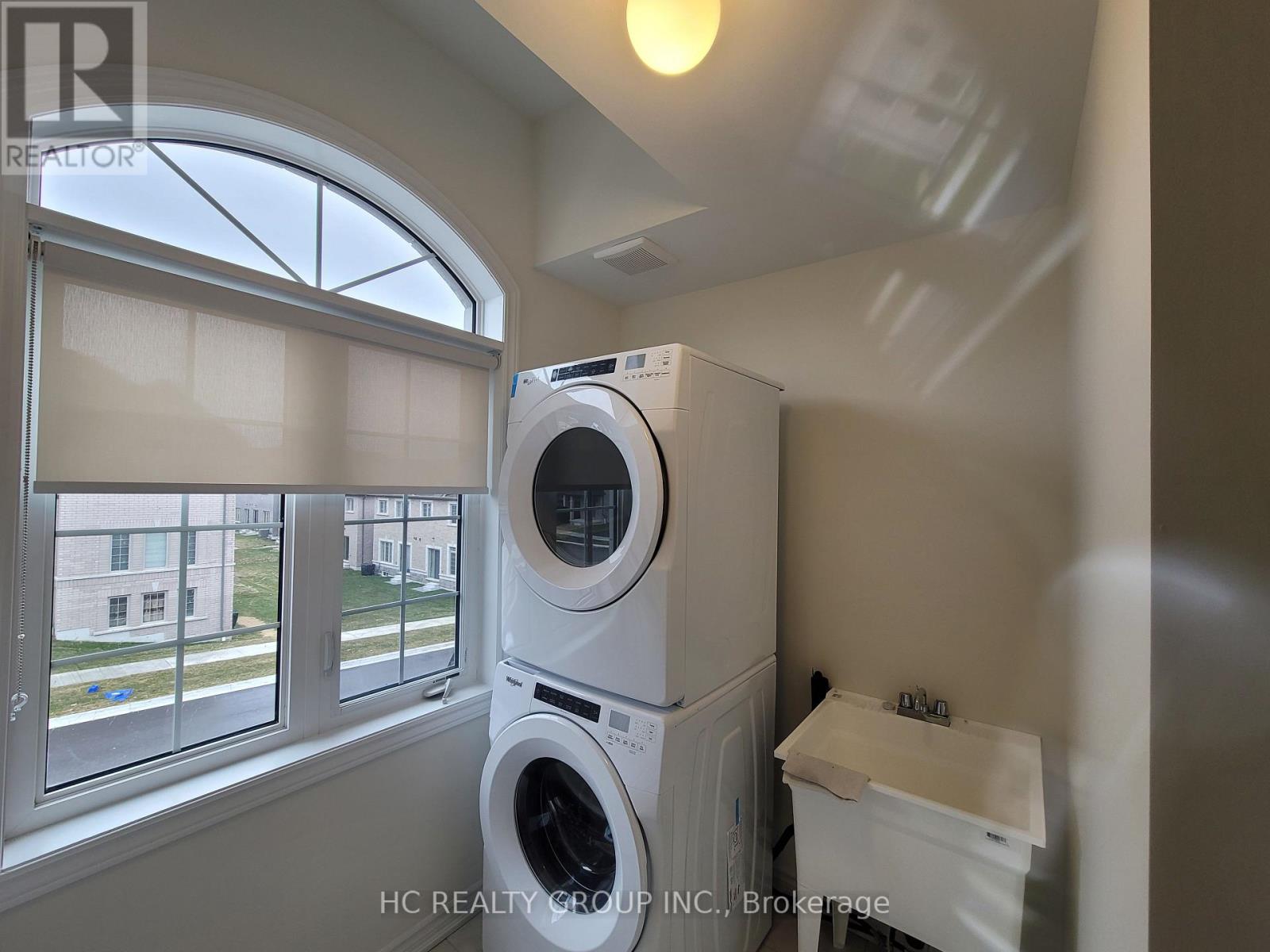 1135 Azalea Avenue, Pickering, Ontario  L1X 0M5 - Photo 19 - E12954898