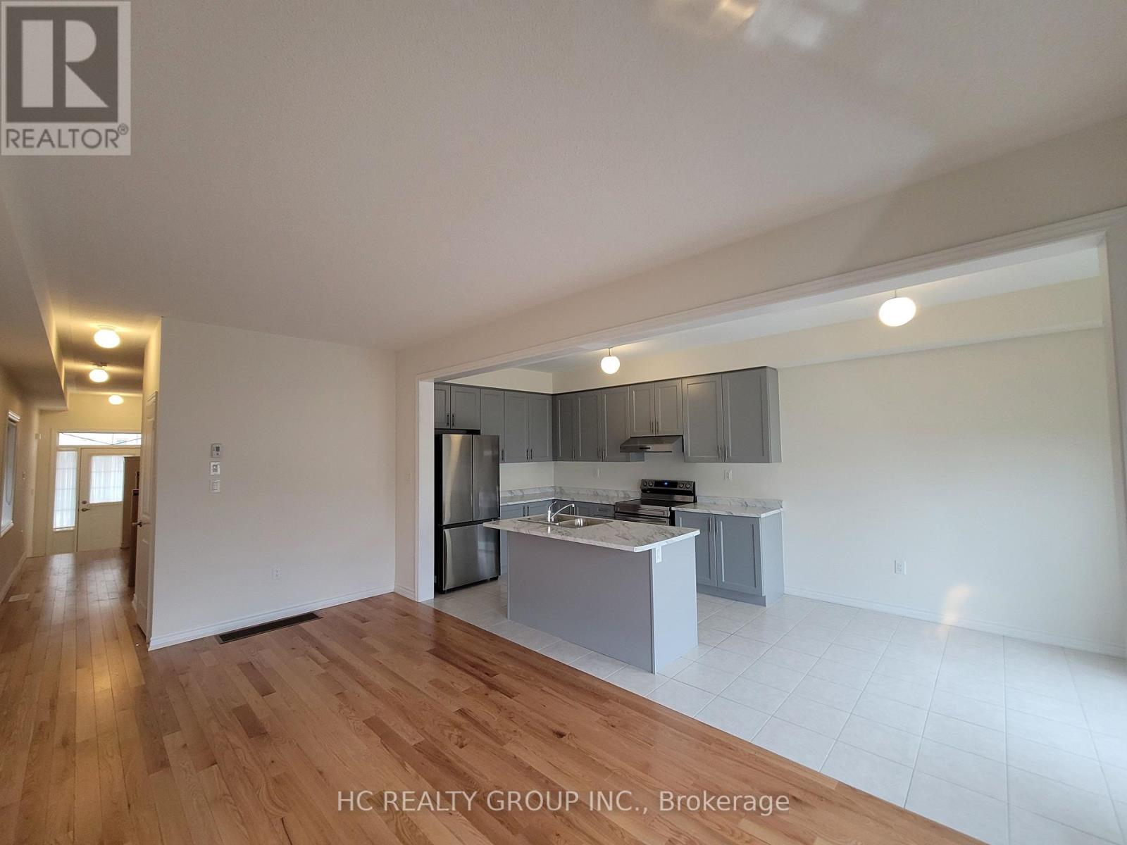 1135 Azalea Avenue, Pickering, Ontario  L1X 0M5 - Photo 2 - E12954898