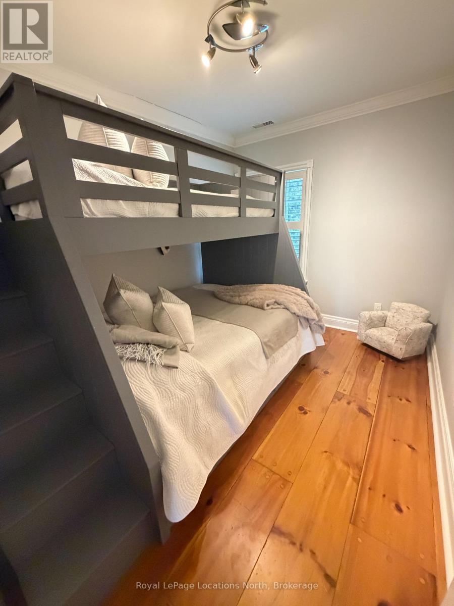 208703 Highway 26 Highway, Blue Mountains, Ontario  N0H 1J0 - Photo 26 - X12942734