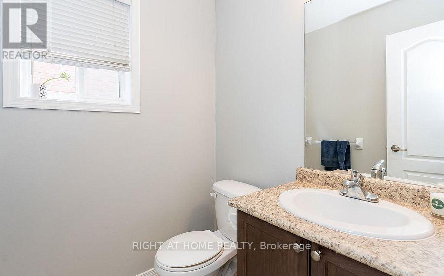 1373 Hunter Street, Innisfil, Ontario  L9S 0H5 - Photo 10 - N12954906