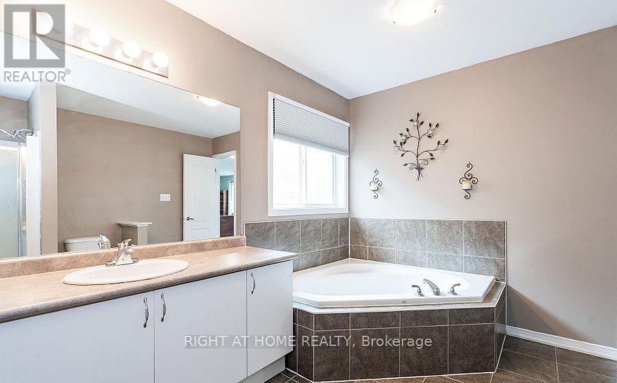 1373 Hunter Street, Innisfil, Ontario  L9S 0H5 - Photo 14 - N12954906