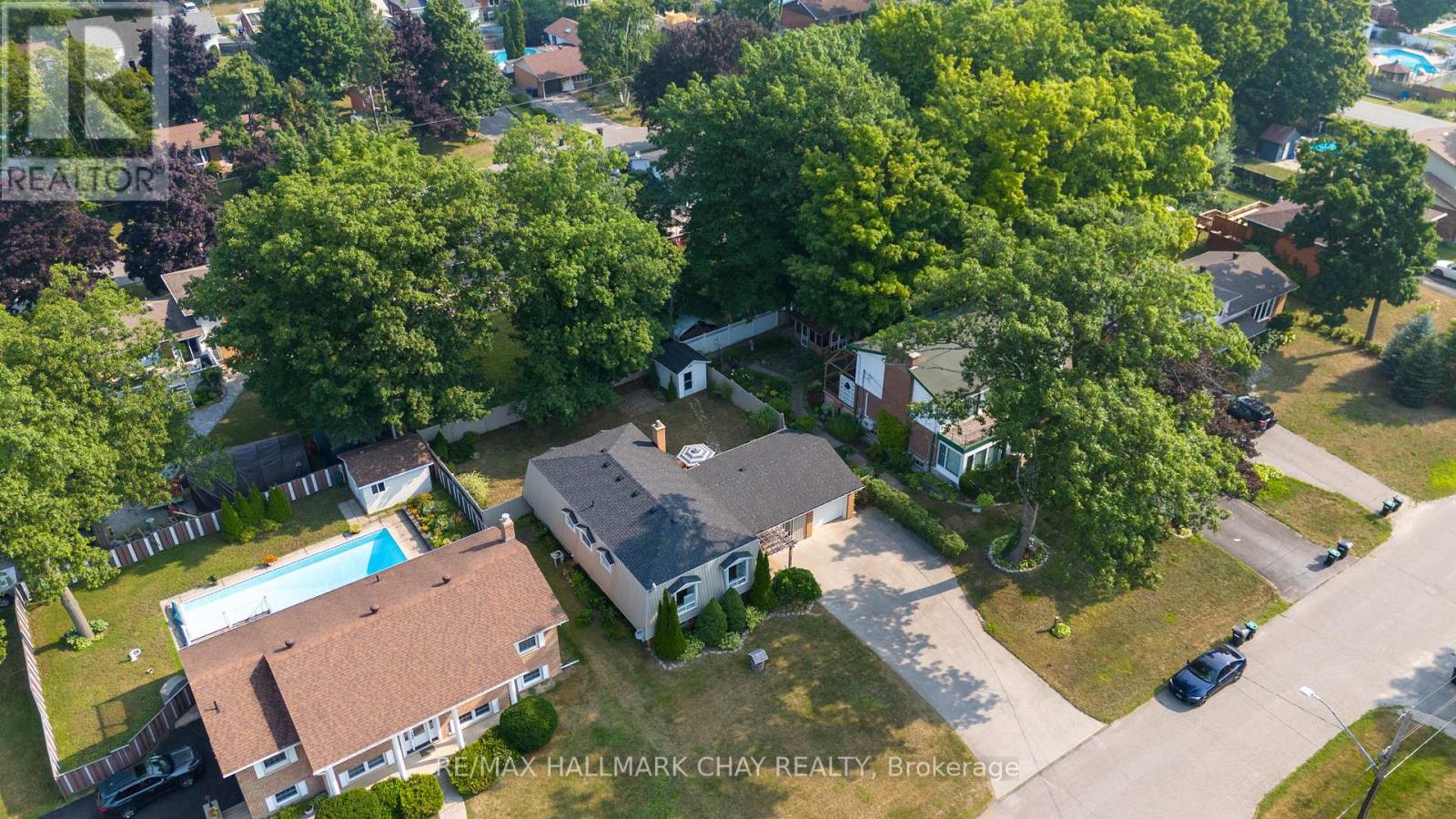 15 Viel Street, Penetanguishene, Ontario  L9M 1H8 - Photo 43 - S12954936