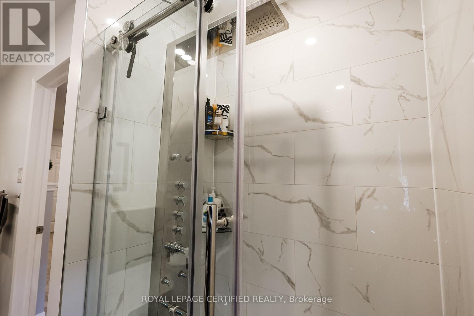 28 Kilrea Way, Brampton, Ontario  L6X 0R1 - Photo 35 - W12954930