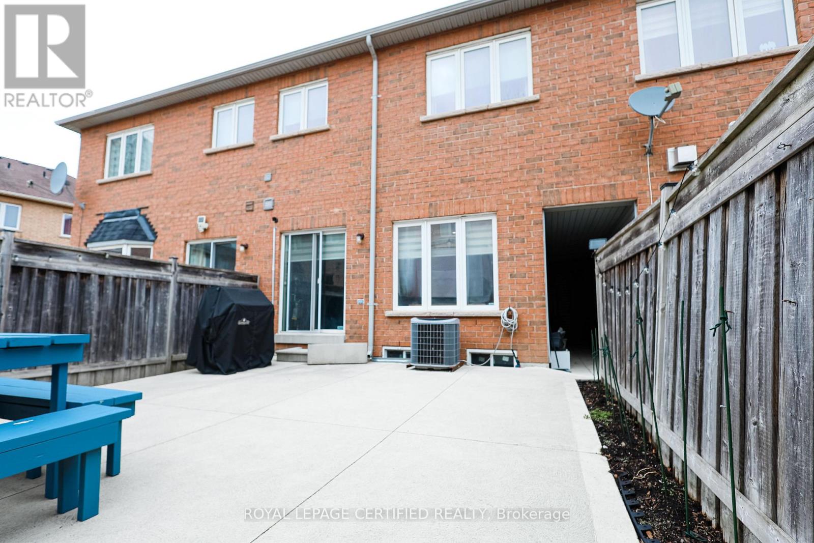 28 Kilrea Way, Brampton, Ontario  L6X 0R1 - Photo 42 - W12954930