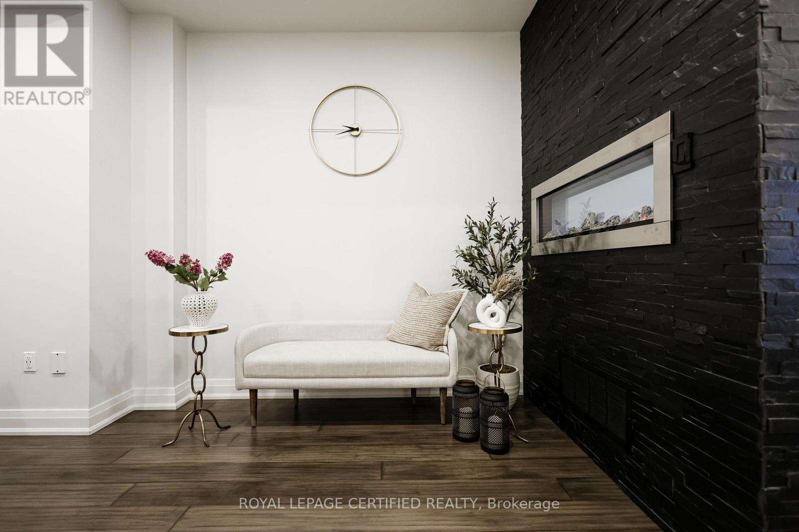 28 Kilrea Way, Brampton, Ontario  L6X 0R1 - Photo 8 - W12954930