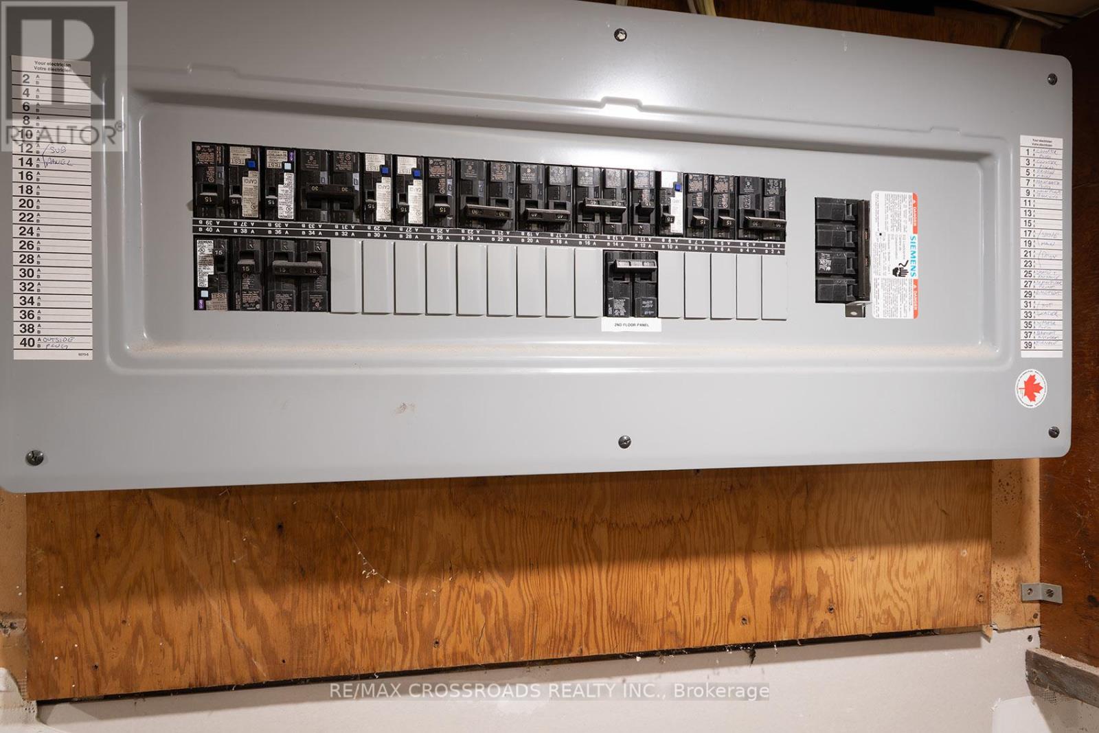 587 Palmerston Avenue, Toronto, Ontario  M6G 2R2 - Photo 38 - C12950654