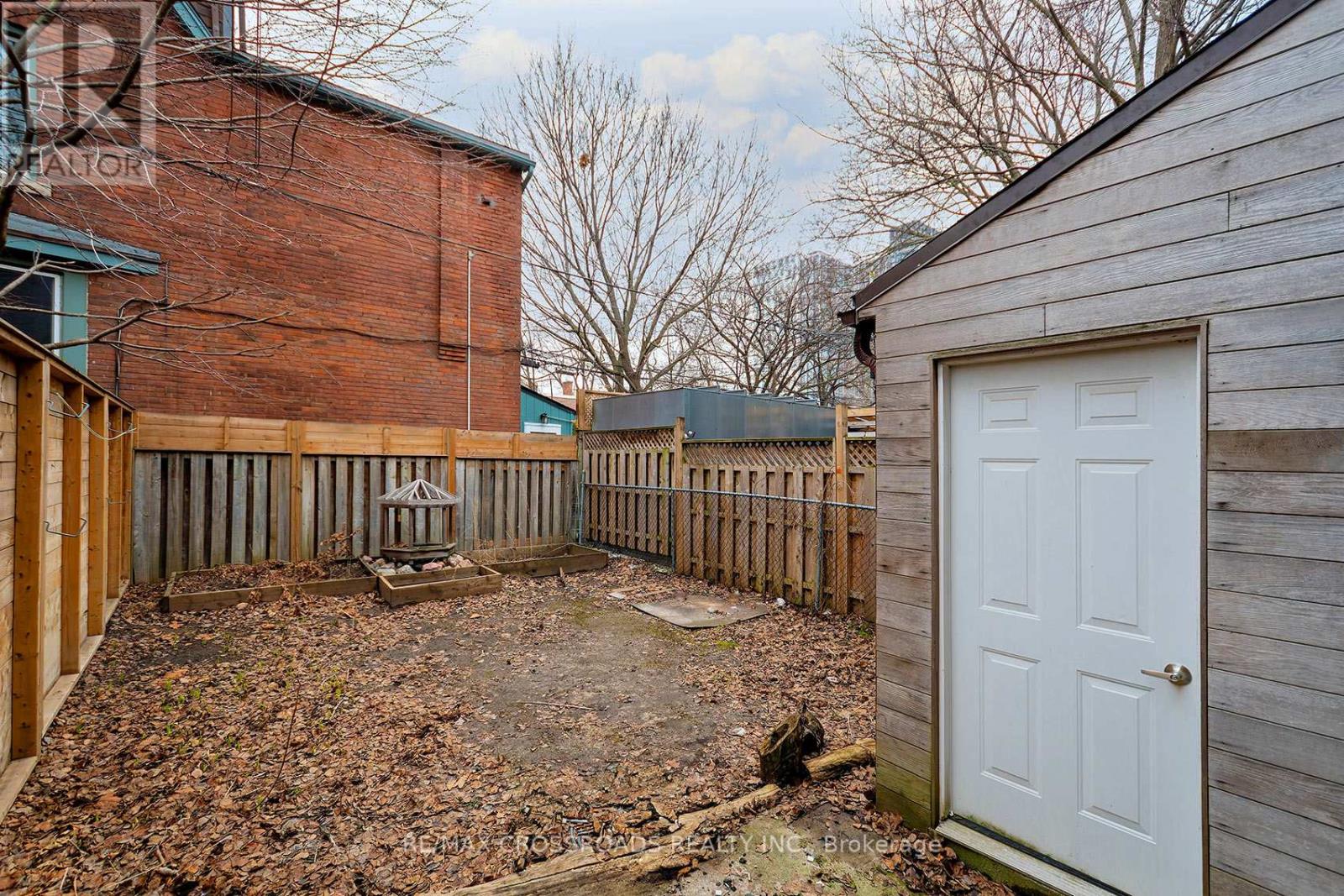 587 Palmerston Avenue, Toronto, Ontario  M6G 2R2 - Photo 41 - C12950654