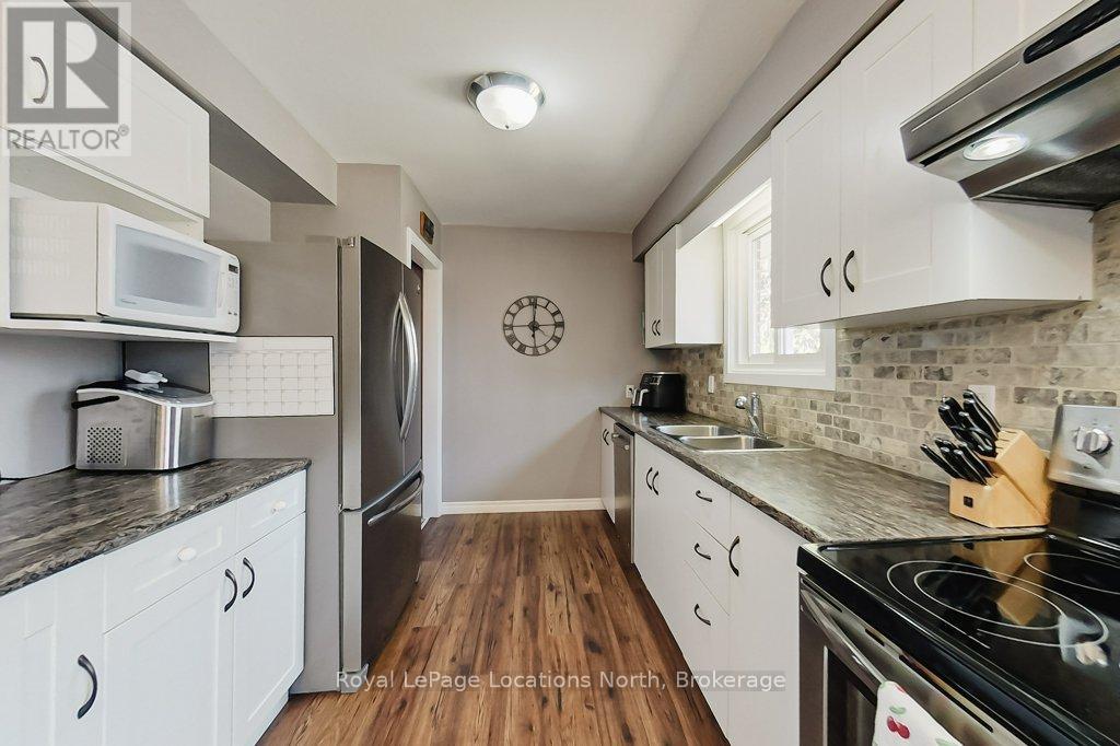 223 Graham Street, Meaford, Ontario  N4L 1A9 - Photo 14 - X12954966