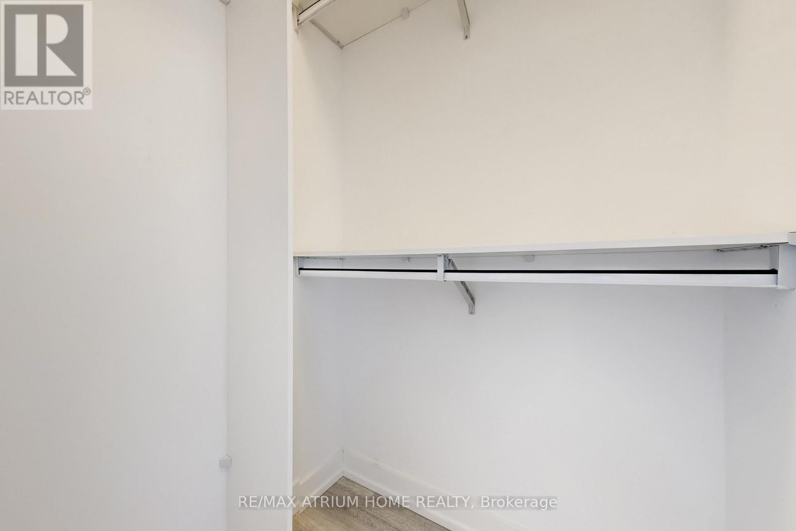 322 - 7 Golden Lion Heights, Toronto, Ontario  M2M 0C1 - Photo 17 - C12954978