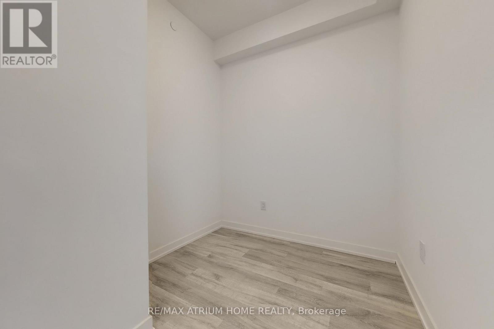 322 - 7 Golden Lion Heights, Toronto, Ontario  M2M 0C1 - Photo 23 - C12954978