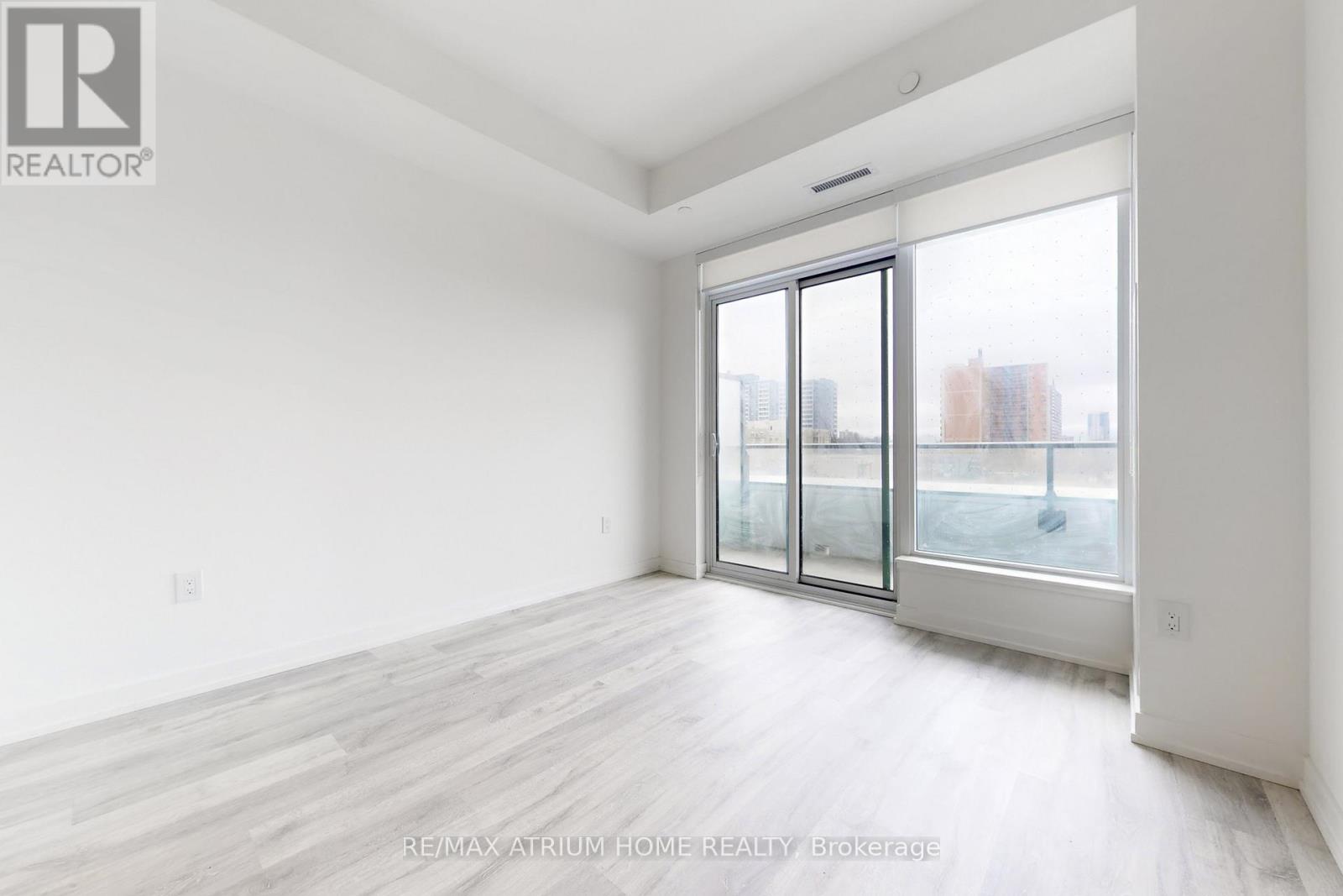 322 - 7 Golden Lion Heights, Toronto, Ontario  M2M 0C1 - Photo 5 - C12954978