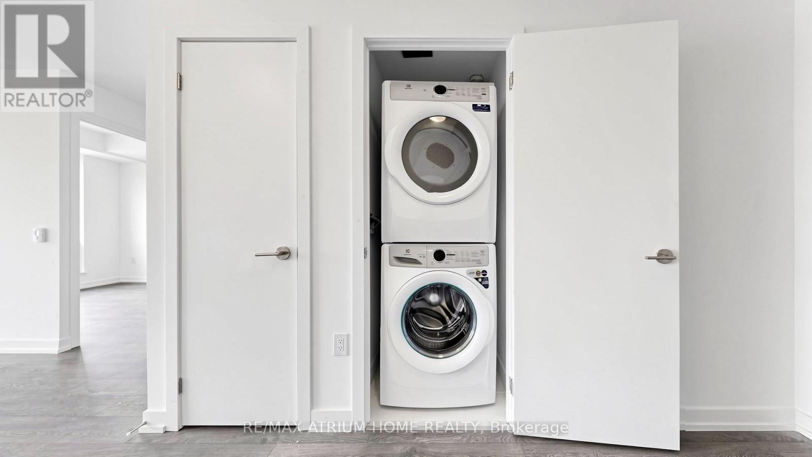 1001 - 7 Golden Lion Heights, Toronto, Ontario  M2M 0C1 - Photo 24 - C12954980