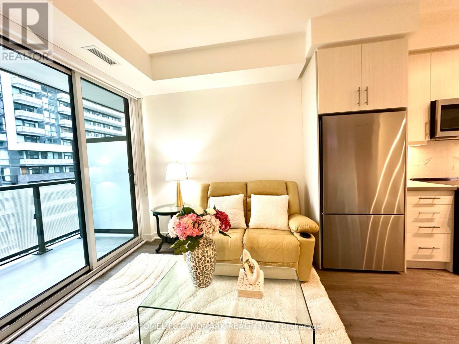 813 - 85 Oneida Crescent, Richmond Hill, Ontario  L4B 0H4 - Photo 13 - N12954972