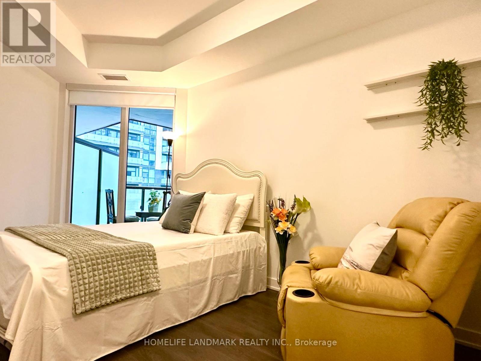 813 - 85 Oneida Crescent, Richmond Hill, Ontario  L4B 0H4 - Photo 18 - N12954972