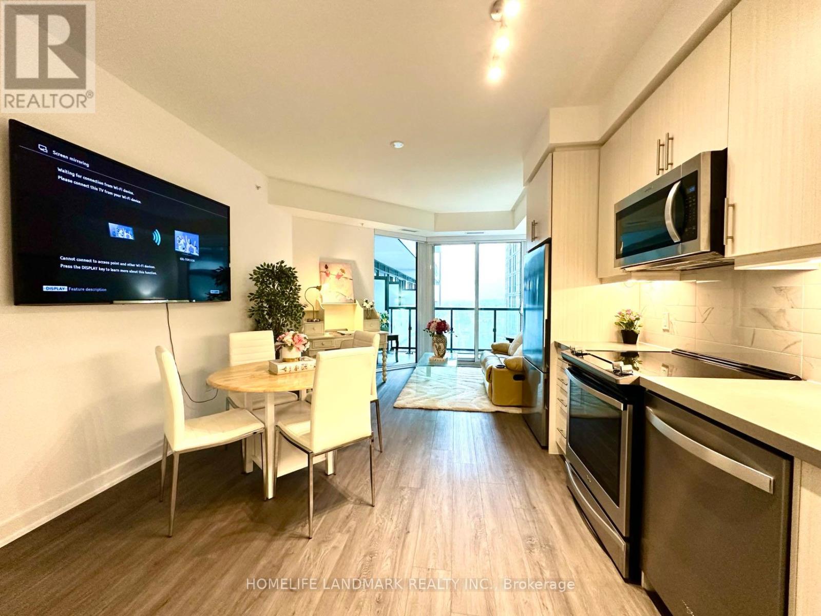 813 - 85 Oneida Crescent, Richmond Hill, Ontario  L4B 0H4 - Photo 6 - N12954972