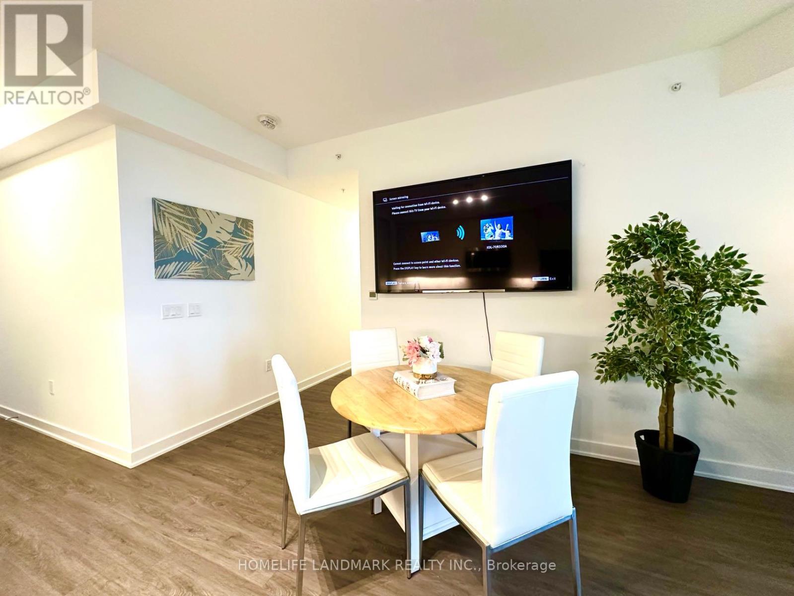 813 - 85 Oneida Crescent, Richmond Hill, Ontario  L4B 0H4 - Photo 9 - N12954972