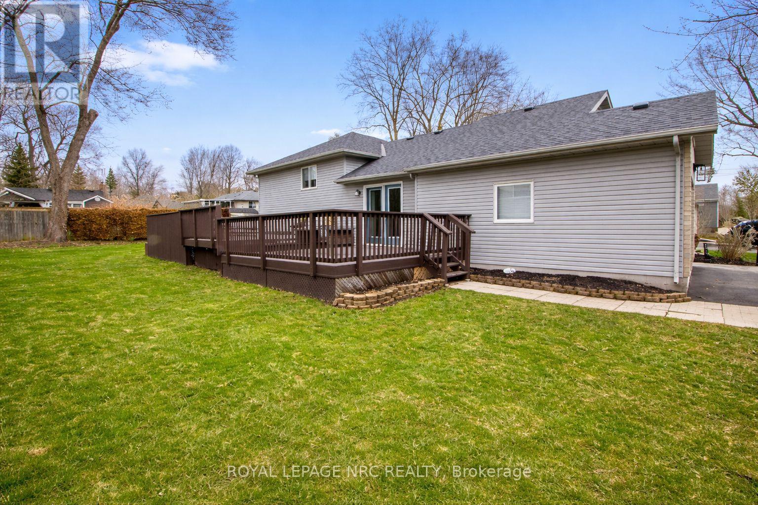 3270 Poplar Avenue, Fort Erie, Ontario  L0S 1N0 - Photo 25 - X12954986