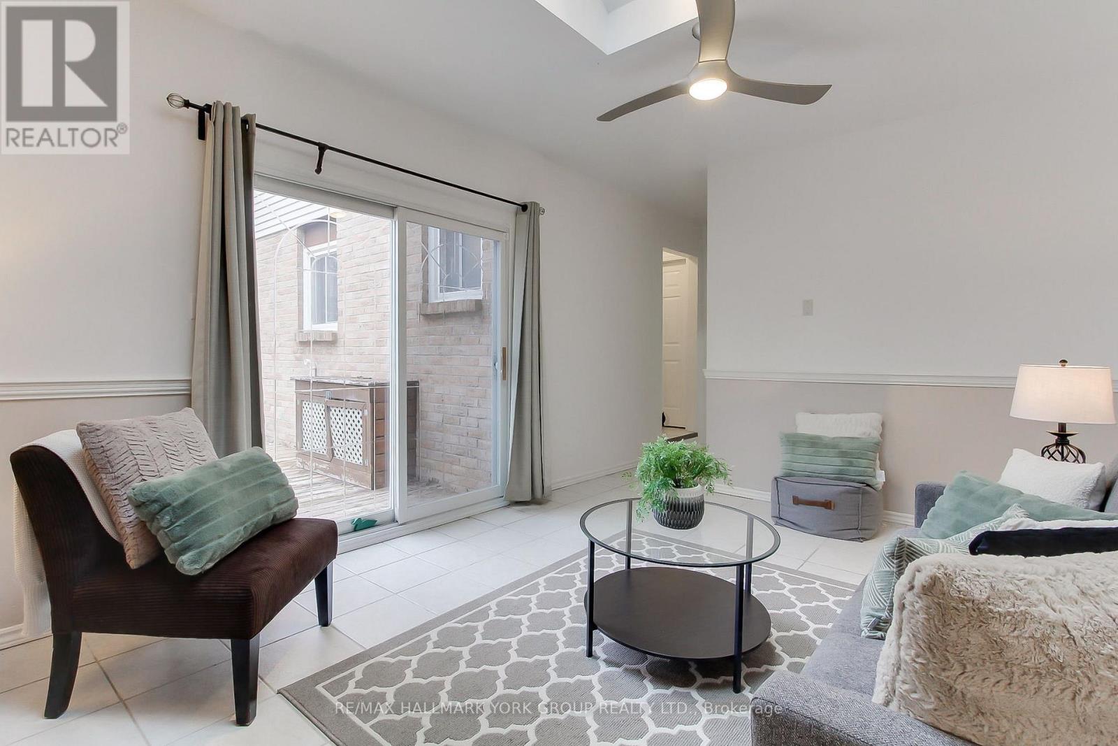 11 Shelley Lane, Barrie, Ontario  L4N 4W4 - Photo 22 - S12954984