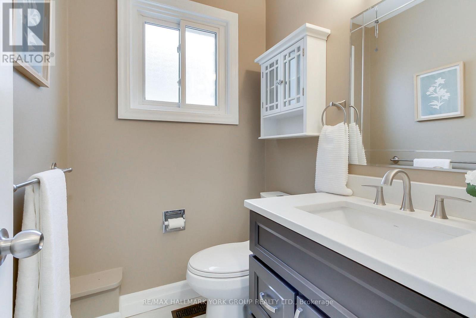 11 Shelley Lane, Barrie, Ontario  L4N 4W4 - Photo 23 - S12954984