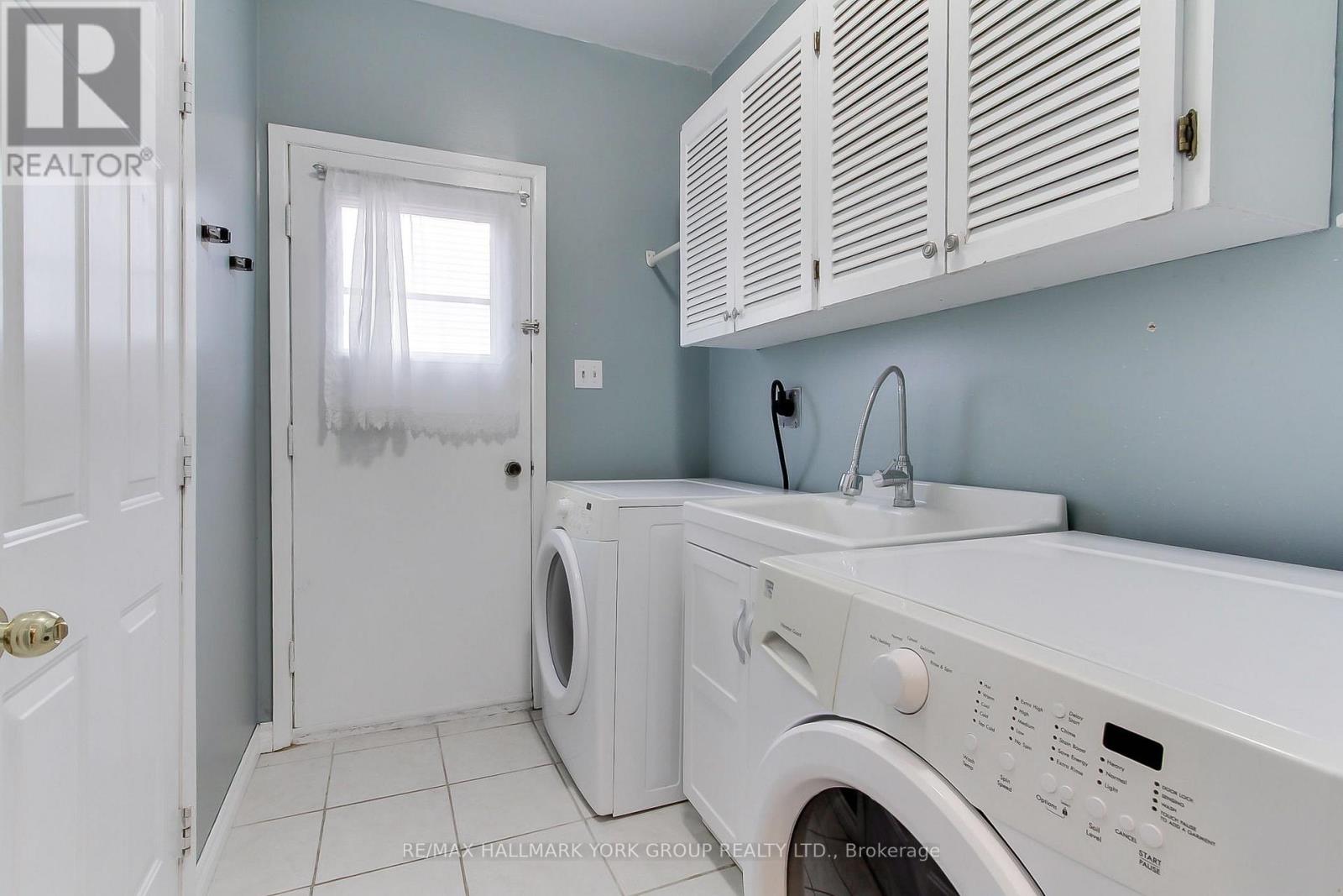 11 Shelley Lane, Barrie, Ontario  L4N 4W4 - Photo 24 - S12954984