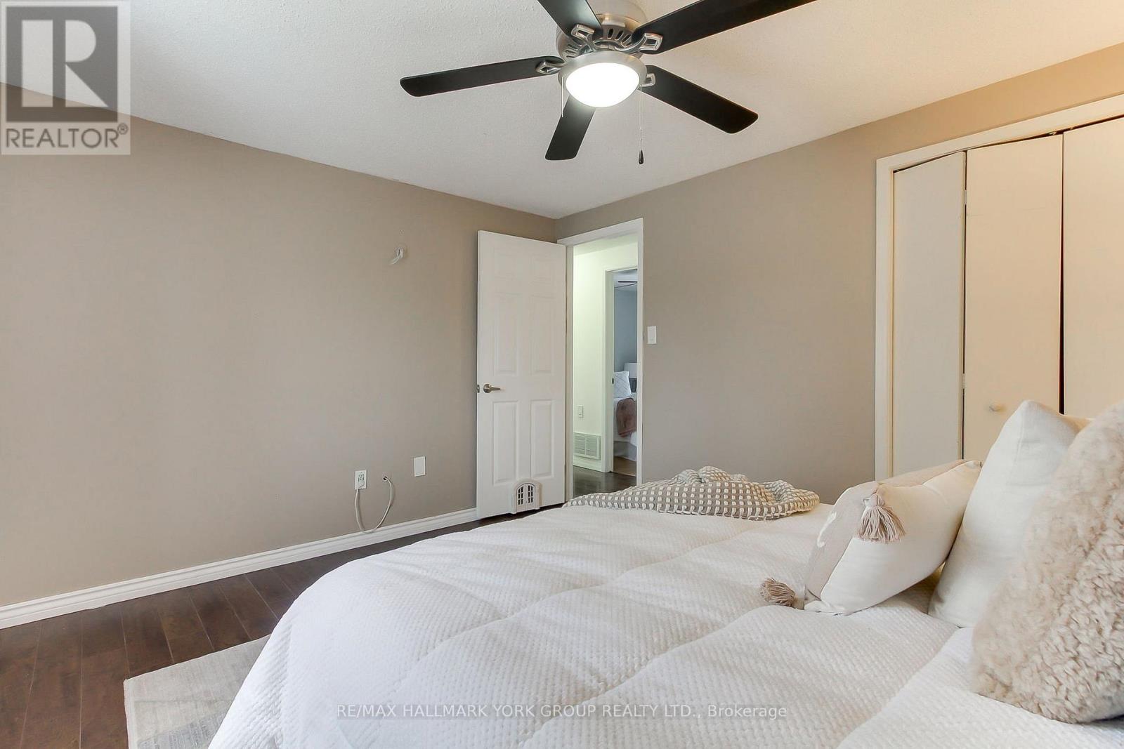 11 Shelley Lane, Barrie, Ontario  L4N 4W4 - Photo 28 - S12954984