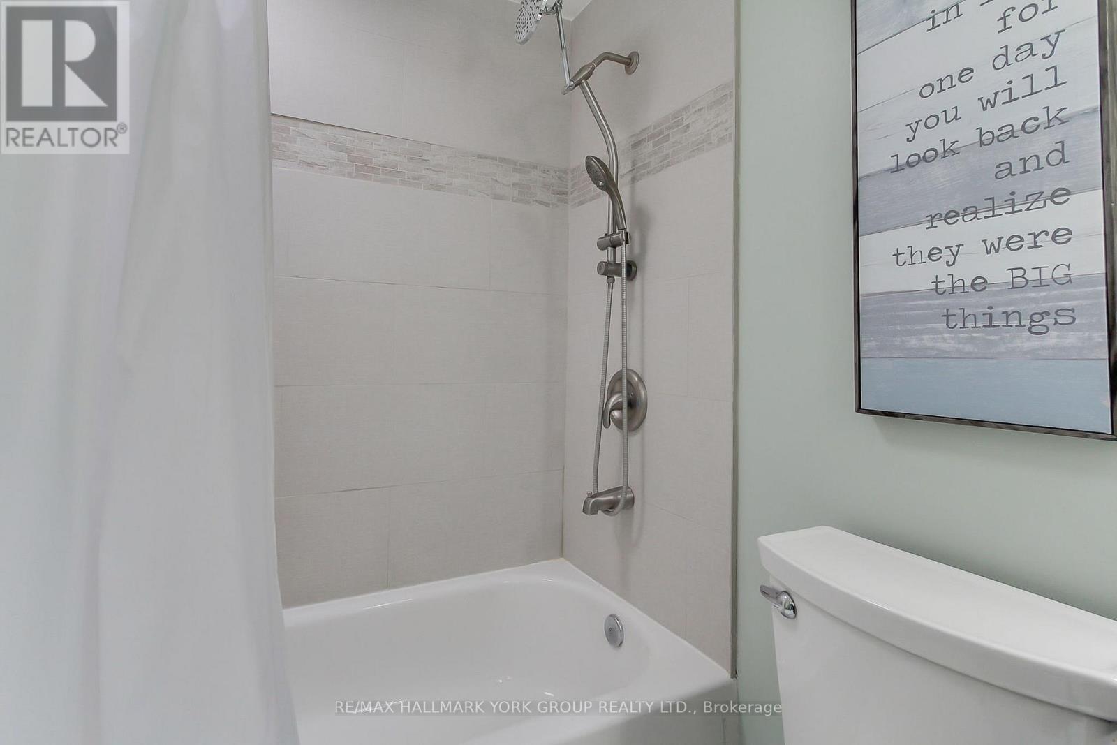 11 Shelley Lane, Barrie, Ontario  L4N 4W4 - Photo 34 - S12954984