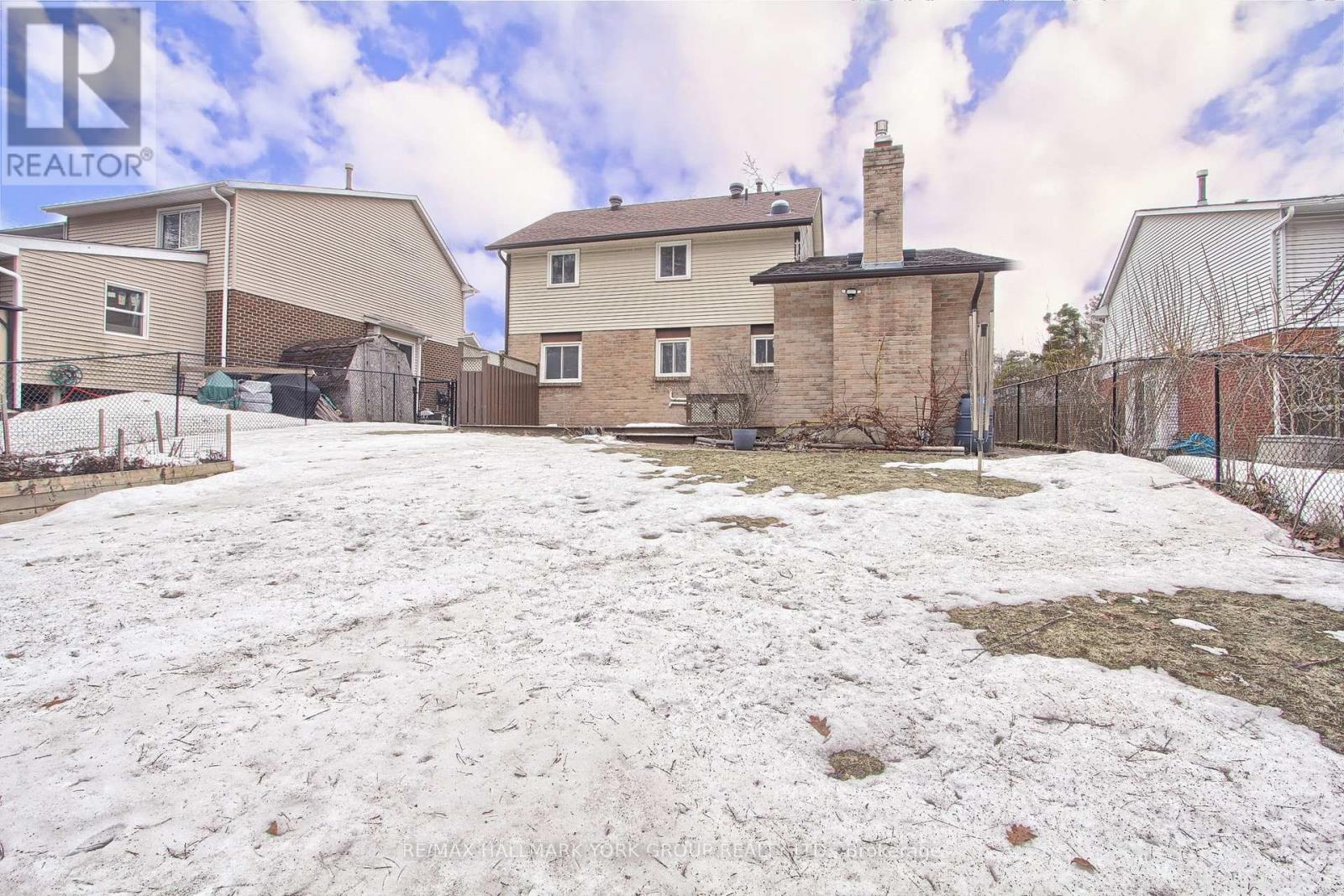 11 Shelley Lane, Barrie, Ontario  L4N 4W4 - Photo 41 - S12954984