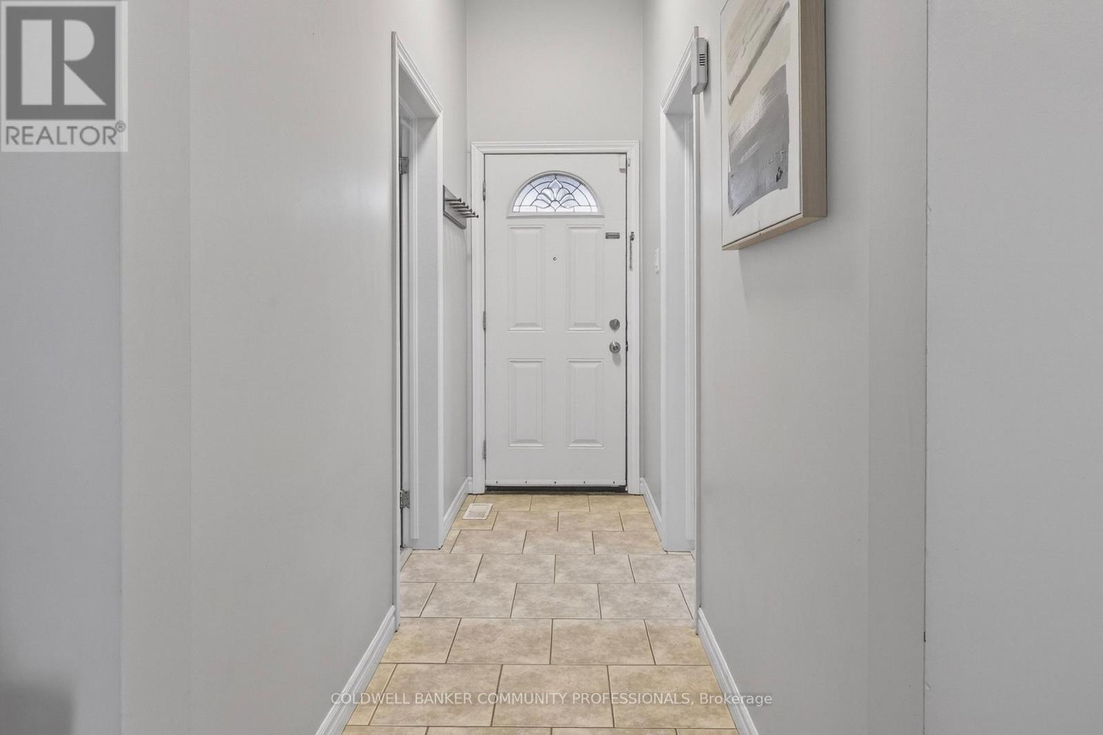 57 Steven Street, Hamilton, Ontario  L8L 5N4 - Photo 4 - X12954962