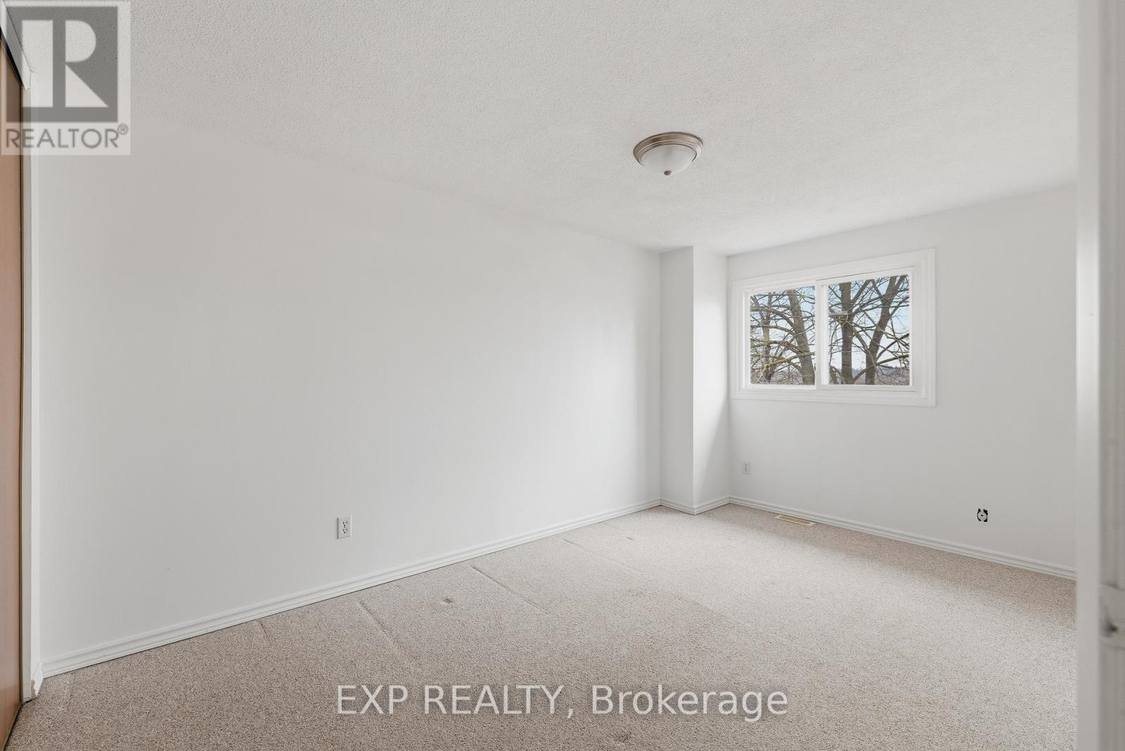 55 Dovercliffe Road, Guelph (Dovercliffe Park/old University), Ontario  N1G 3A5 - Photo 19 - X12954970