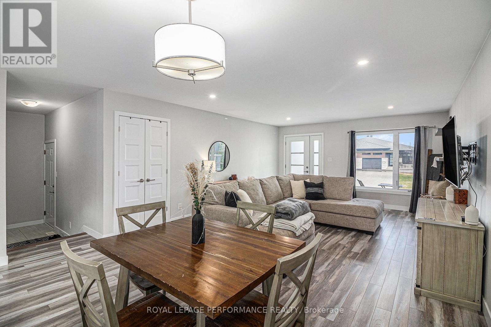 8 Brittany Street, North Stormont, Ontario  K0A 1R0 - Photo 7 - X12886190