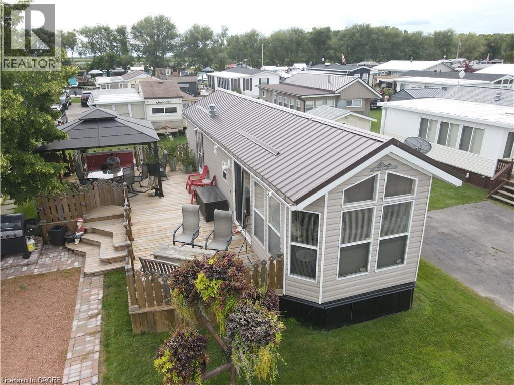 92 Clubhouse Road Unit# 47, Turkey Point, Ontario  N0E 1T0 - Photo 2 - 40817531